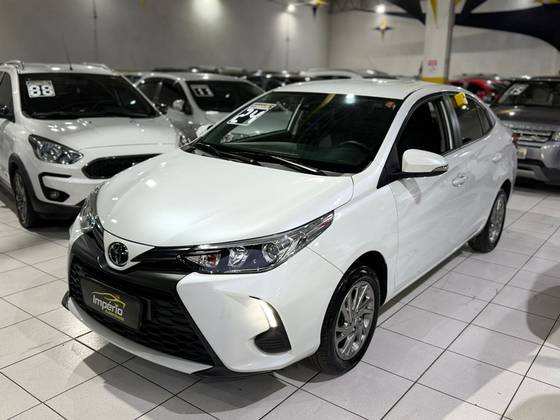 TOYOTA YARIS 1.5 16V FLEX SEDAN XS MULTIDRIVE TOYOTA YARIS 1.5 16V FLEX SEDAN XS MULTIDRIVE